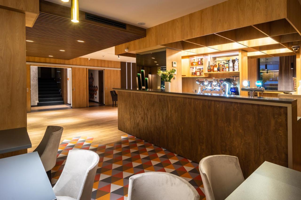 Aparthotel Nox Cluj-Napoca Exterior photo