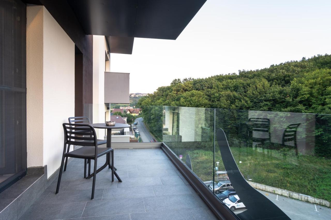 Aparthotel Nox Cluj-Napoca Exterior photo